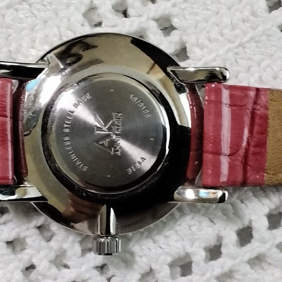 Vintage Anne Klein Wrist Watch with Leather Band - Picture 8 of 11